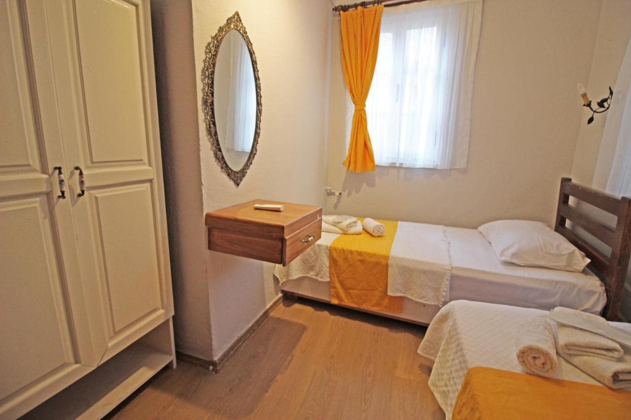 Eflatun Konuk Evi Hotel Canakkale Exterior photo